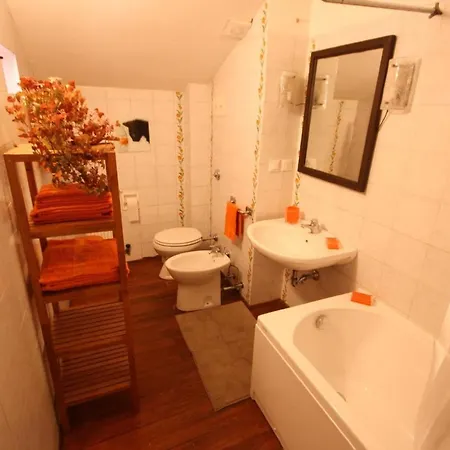 Ferienwohnung Fur 4 Personen Ca 70 M In Venedig, Adriakuste Italien Und Umgebung 아파트 *
